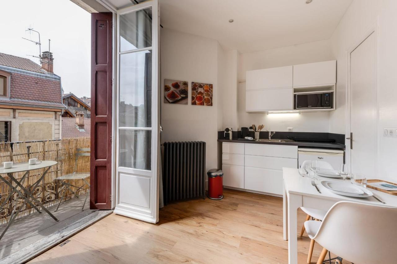 Le Mont Blanc - Charming T1 Ideal For 2 People With Balcony Анси Экстерьер фото